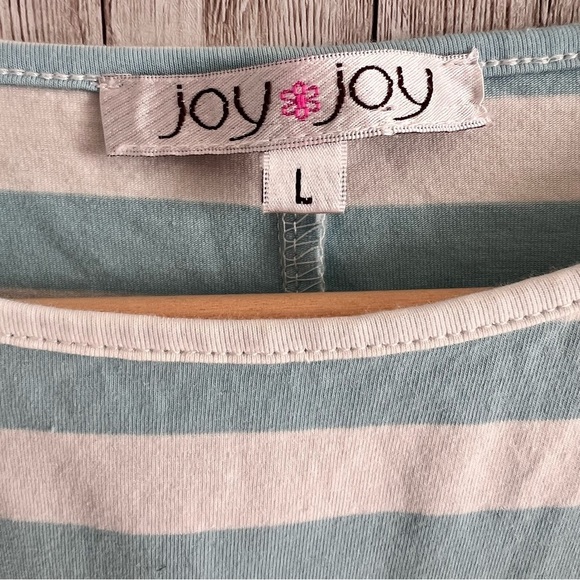 Joy Joy Striped Cold Shoulder Top Size Large - Picture 3 of 3